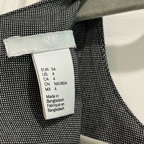 Dress bodycon lined dress Size 4 - Picture 9 of 9